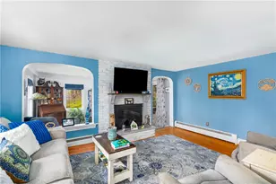1812 Old Louisquisset Pike, Lincoln, RI 02865 - Photo 10