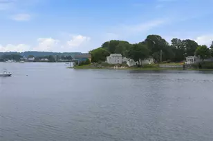 45 Cedar Ave, Portsmouth, RI 02871 - Photo 18