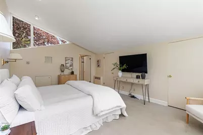 57 Hazard Avenue, Providence, RI 02906 - Photo 22