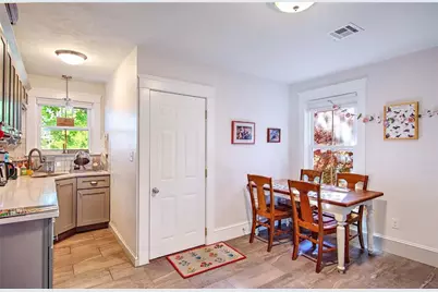 43 Trenton Street #2, Providence, RI 02860 - Photo 10