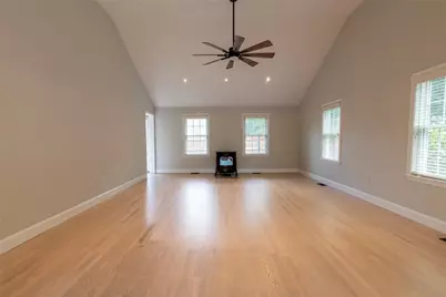 122 Sylvan Drive, East Greenwich, RI 02818 - Photo 12