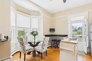 15 Narragansett Ave, Newport, RI 02840 - Photo 8