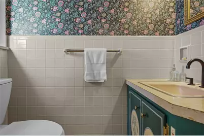 150 Ridge Street, Pawtucket, RI 02860 - Photo 24
