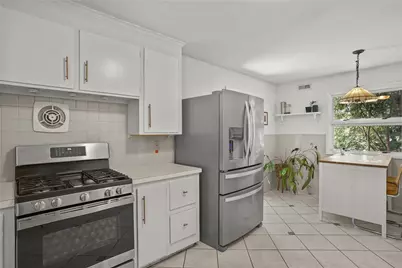 150 Ridge Street, Pawtucket, RI 02860 - Photo 18