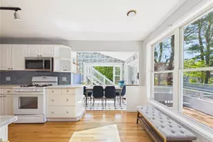 119 Hemlock Rd, South Kingstown, RI 02879 - Photo 10