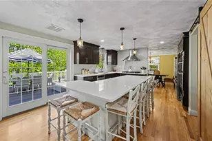 239 Abbott Run Valley Rd, Cumberland, RI 02864 - Photo 6
