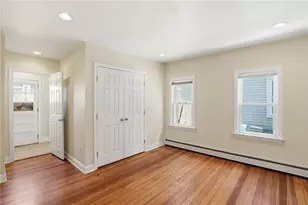 8 Mann Ave, Newport, RI 02840 - Photo 12