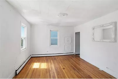 8 Mann Avenue, Newport, RI 02840 - Photo 16