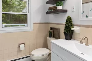 352 Lafayette Rd, North Kingstown, RI 02852 - Photo 20