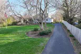 244 Kingstown Rd, Narragansett, RI 02882 - Photo 4