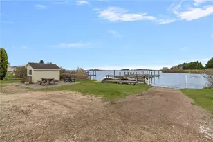 26 E Bayview Rd, Charlestown, RI 02813 - Photo 36
