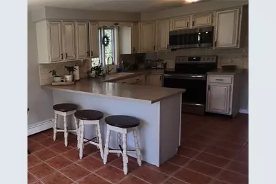 54 Sefton Drive, Bristol, RI 02809 - Photo 2