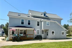 432 Fairview Ave, Coventry, RI 02816 - Photo 4