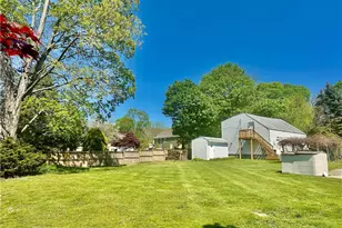 432 Fairview Ave, Coventry, RI 02816 - Photo 6