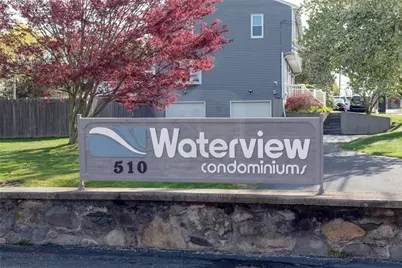 510 Child Street #204C, Warren, RI 02885 - Photo 2