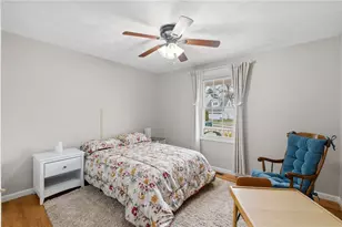 32 Sunny View Ct, Warwick, RI 02886 - Photo 36