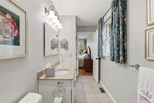 32 Sunny View Ct, Warwick, RI 02886 - Photo 32