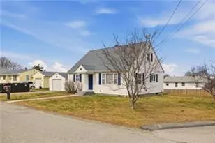 92 Bracket Ave, Tiverton, RI 02878 - Photo 32