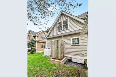 64 Burnside Avenue, Narragansett, RI 02882 - Photo 34