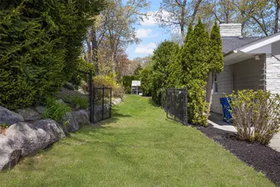 120 Bretton Woods Drive, Cranston, RI 02920 - Photo 36