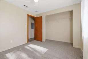 110 Pilgrim Pkwy, Warwick, RI 02888 - Photo 18
