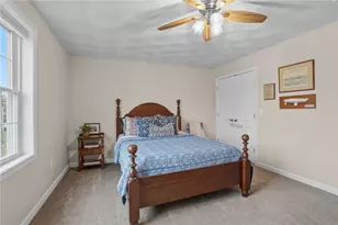 81 Golden View Dr, Johnston, RI 02919 - Photo 38