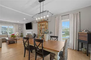 81 Golden View Dr, Johnston, RI 02919 - Photo 12