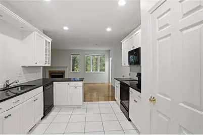 170 Pine Glen Drive, East Greenwich, RI 02818 - Photo 6