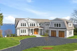 19 Sea Ridge Dr, Narragansett, RI 02874 - Photo 1