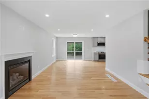 14 Elaine Dr, Hopkinton, RI 02833 - Photo 6