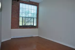180 Allen St, Woonsocket, RI 02895 - Photo 6