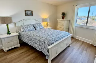 1302 Capella S, Newport, RI 02840 - Photo 18