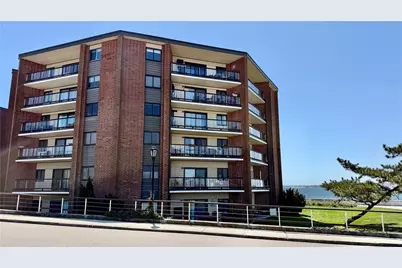 1302 Capella S, Newport, RI 02840 - Photo 26