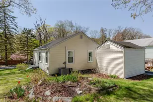 19 Leigh Rd, Cumberland, RI 02864 - Photo 30