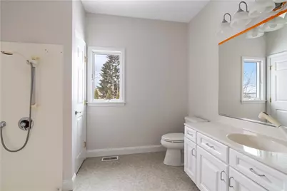 18 Peggy Lane, Portsmouth, RI 02871 - Photo 20