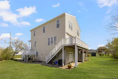 42 Spruce Avenue, Narragansett, RI 02882 - Photo 2