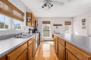 42 Spruce Ave, Narragansett, RI 02882 - Photo 16