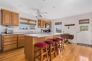 42 Spruce Ave, Narragansett, RI 02882 - Photo 14