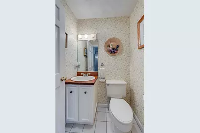 93 Mill Street #B, Newport, RI 02840 - Photo 26