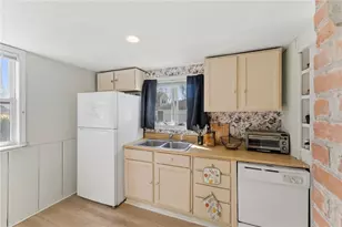 308 Smith St, Cranston, RI 02905 - Photo 6