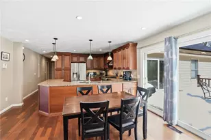 244 Beechwood Dr, Cranston, RI 02921 - Photo 8