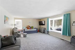 244 Beechwood Dr, Cranston, RI 02921 - Photo 22