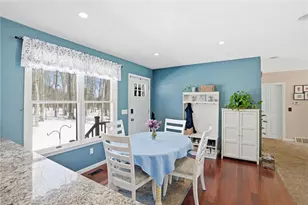 244 Beechwood Dr, Cranston, RI 02921 - Photo 32