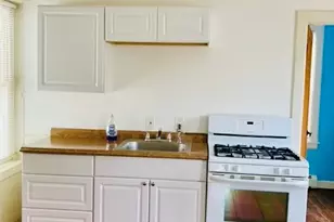 37 Lincoln Ave, Bristol, RI 02809 - Photo 20