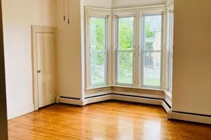 37 Lincoln Ave, Bristol, RI 02809 - Photo 14