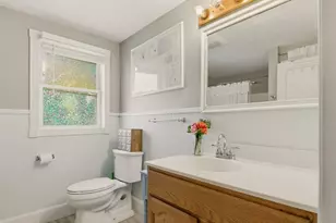 85 Highland Ave, Portsmouth, RI 02871 - Photo 24