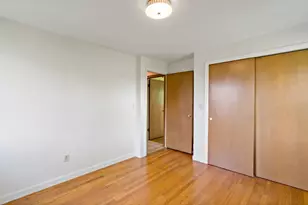 85 Sunset Ave, Providence, RI 02909 - Photo 14