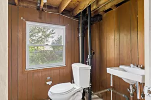 85 Sunset Ave, Providence, RI 02909 - Photo 24