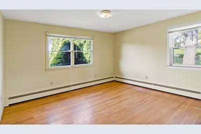 85 Sunset Avenue, Providence, RI 02909 - Photo 16