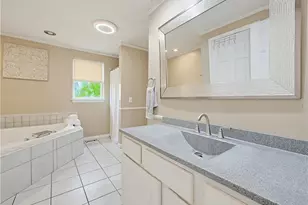 64 Weeks St, Cumberland, RI 02864 - Photo 18